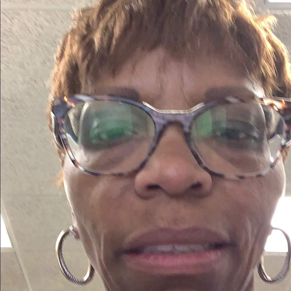 Meet your Posher, Karen